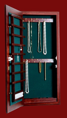 Picture of small Jewelry Closet